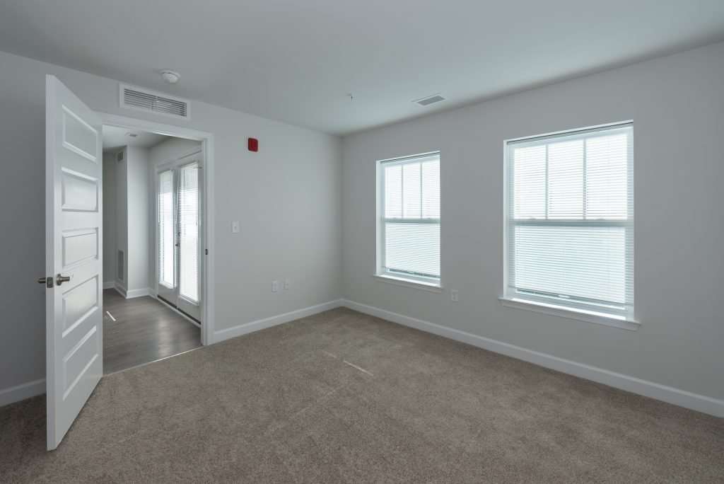 Alexander at 1090 Apartments