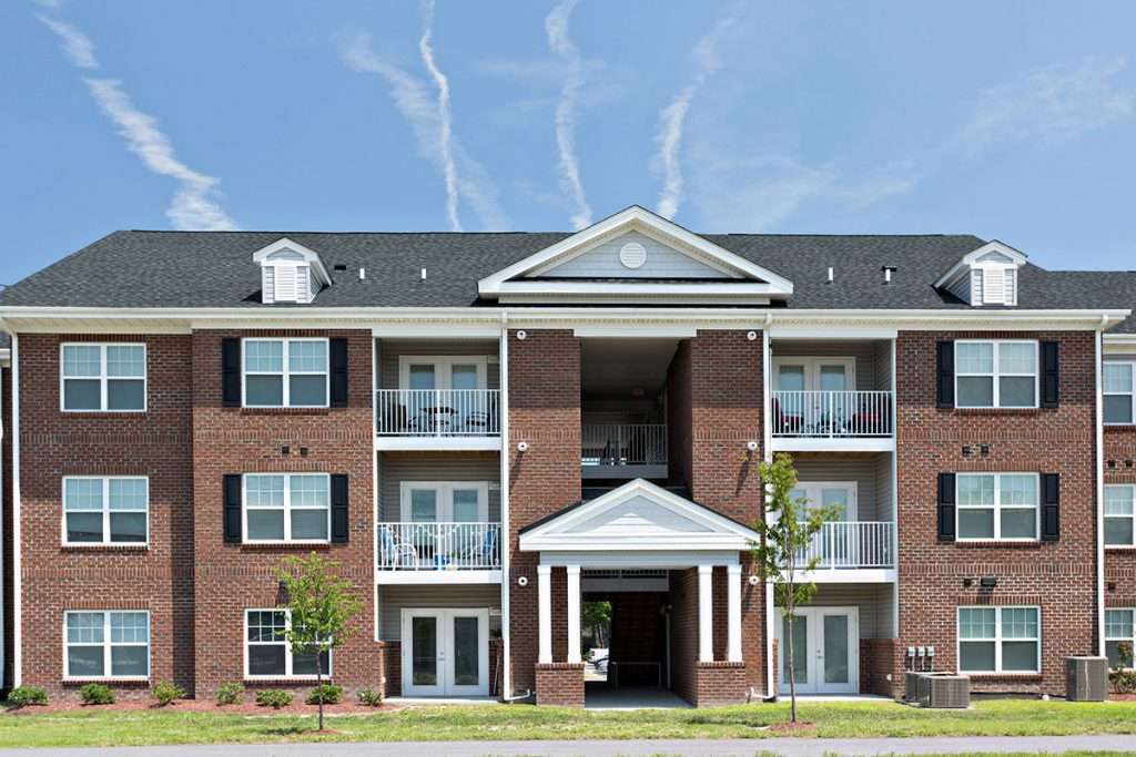 Baker Woods Apartments - Virginia Beach