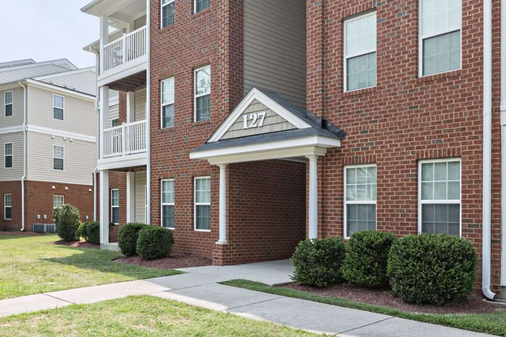 Belle Hall Apartments - Portsmouth, VA