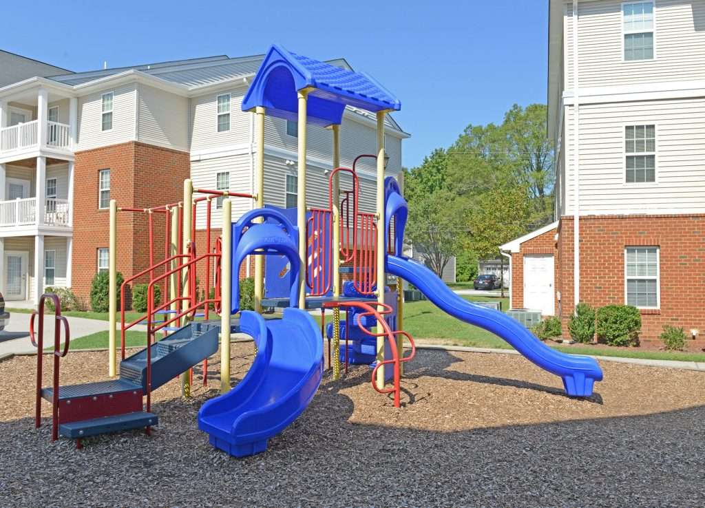 Belle Hall Apartments - Portsmouth, VA