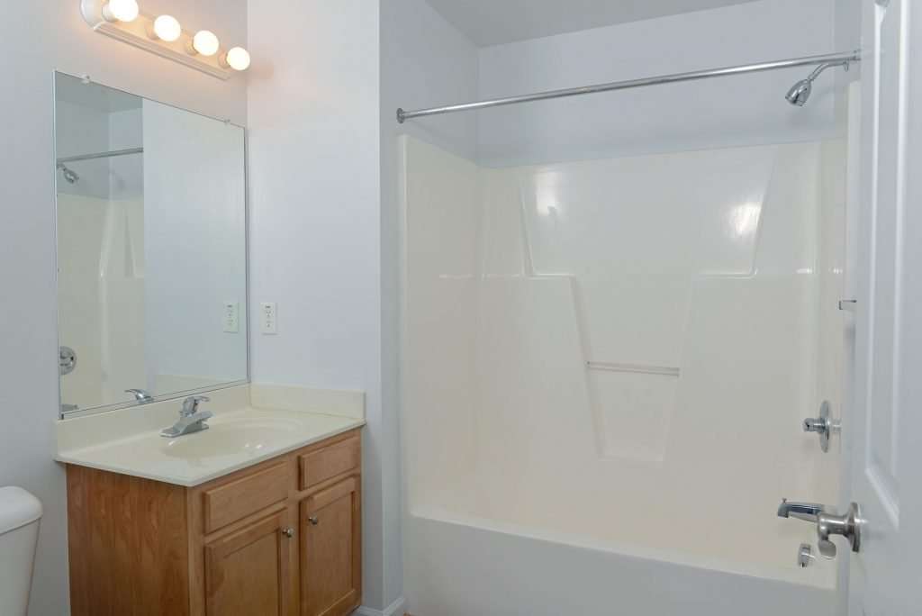 Belle Hall Apartments - Portsmouth, VA