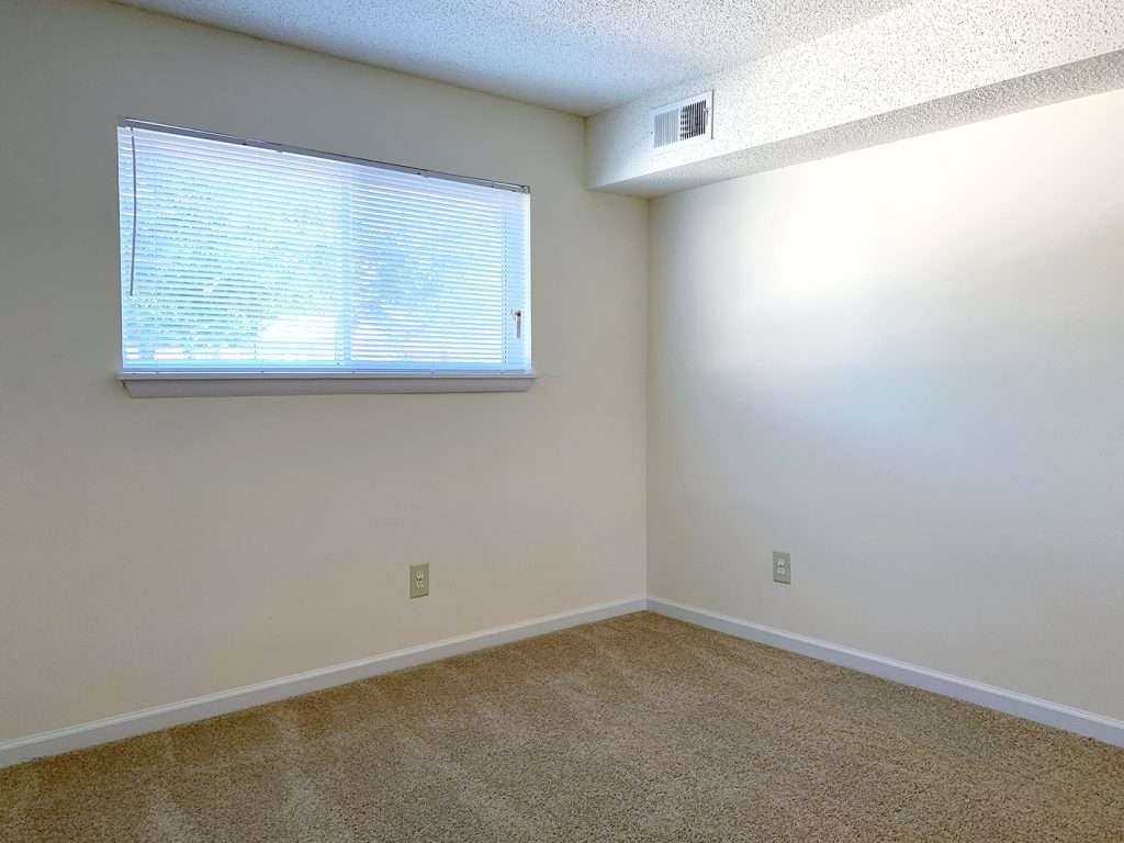 Cedar Creek Apartments - Portsmouth