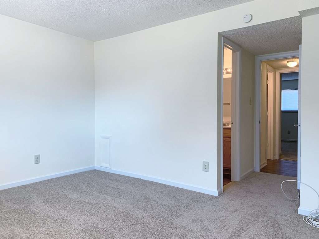 Cedar Creek Apartments - Portsmouth
