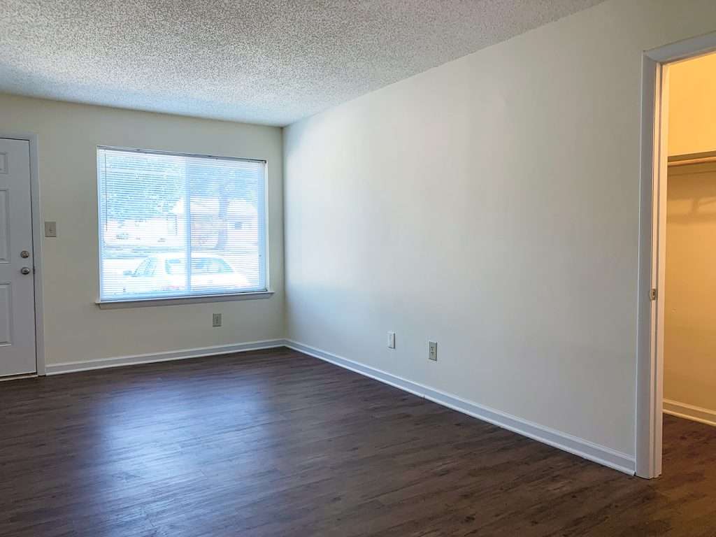 Cedar Creek Apartments - Portsmouth