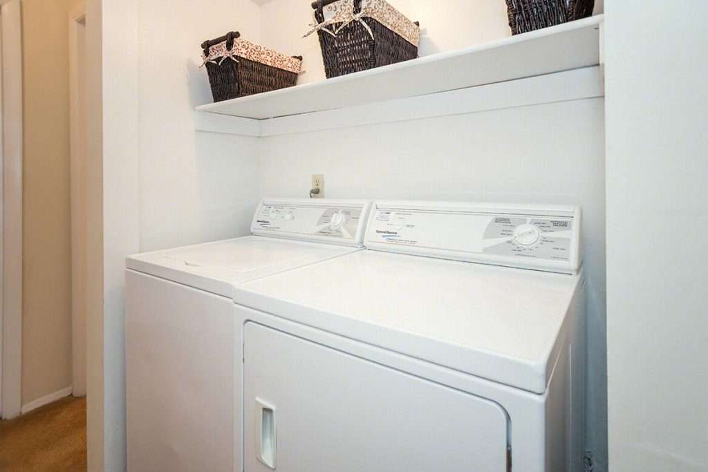 Kingsbridge Apartments - Chesapeake