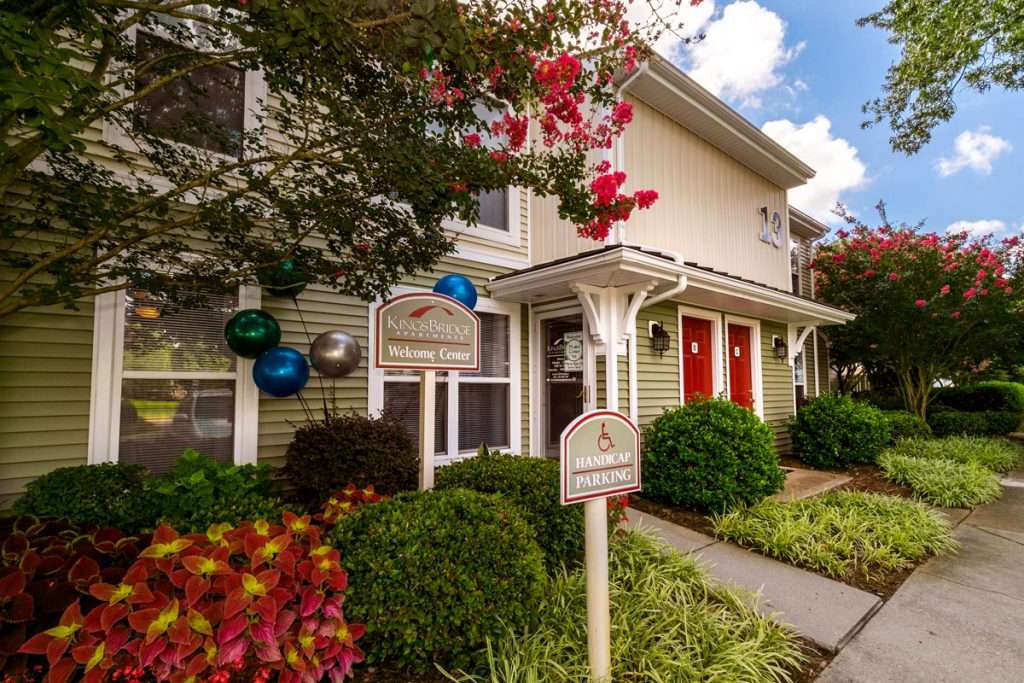 Kingsbridge Apartments - Chesapeake
