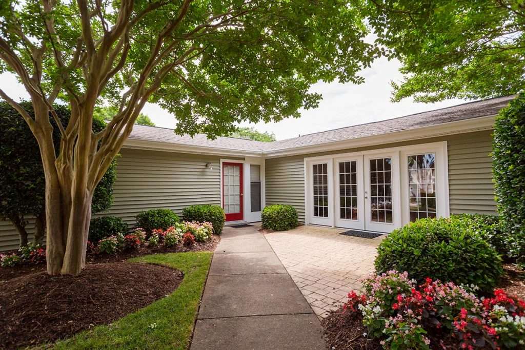 Kingsbridge Apartments - Chesapeake