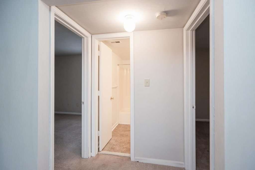 Kingsbridge North Apartments - Chesapeake