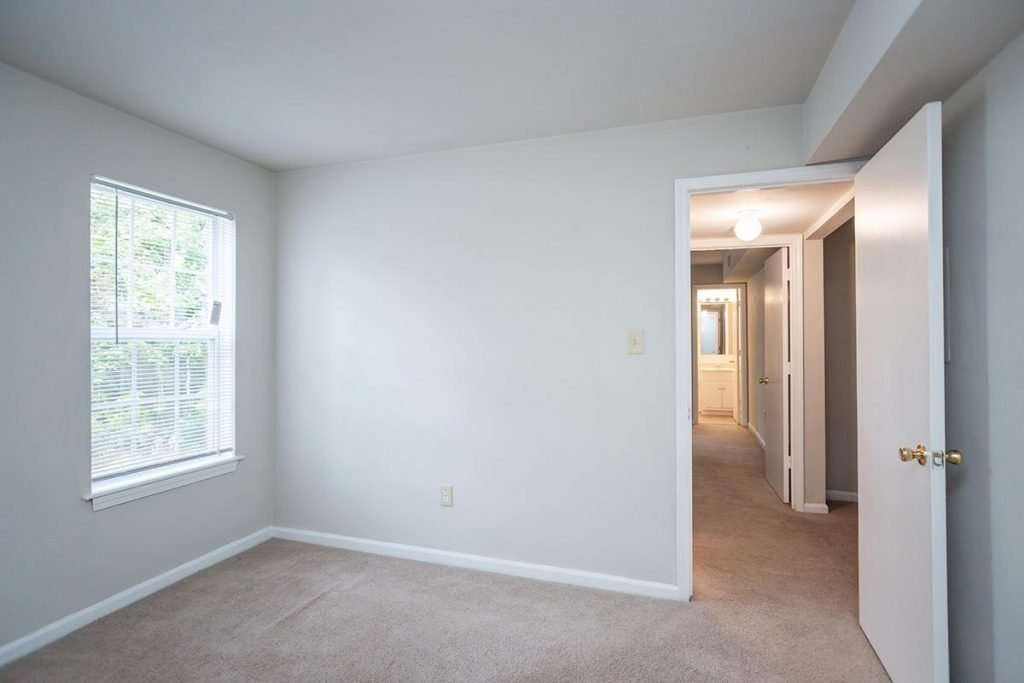 Kingsbridge North Apartments - Chesapeake