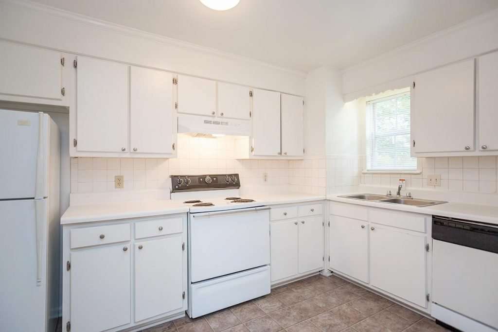 Kingsbridge North Apartments - Chesapeake