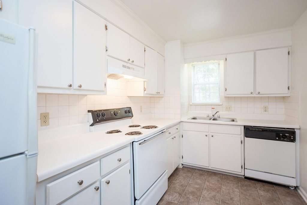 Kingsbridge North Apartments - Chesapeake