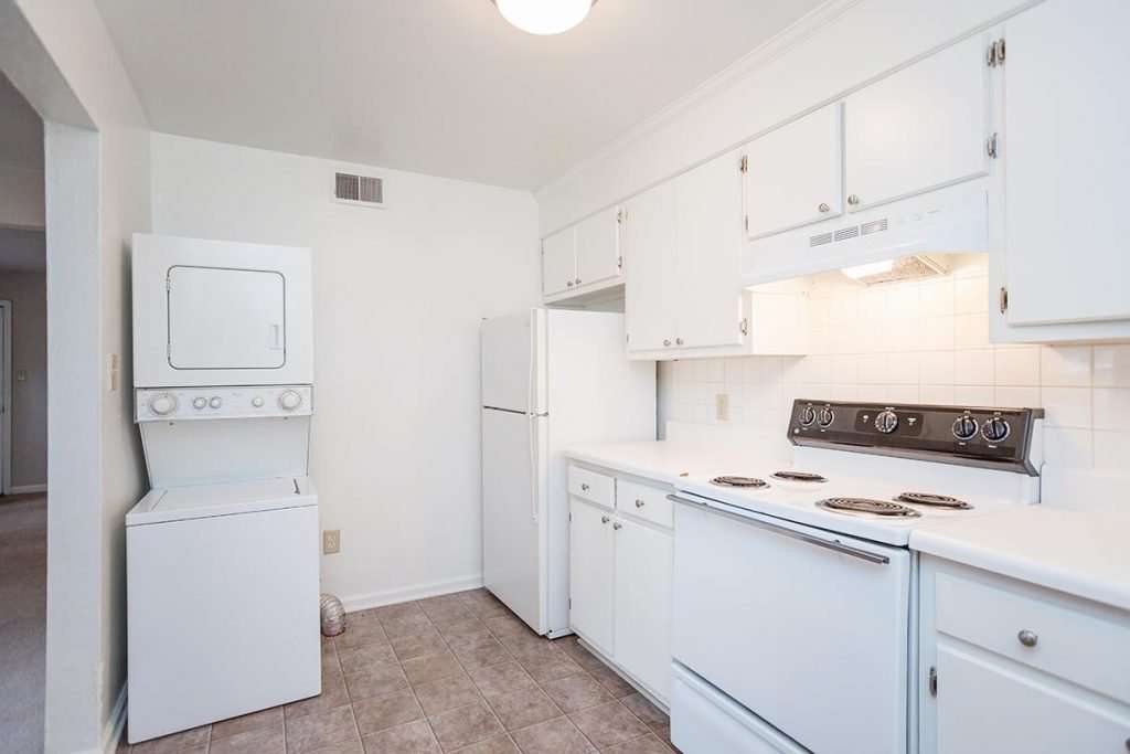 Kingsbridge North Apartments - Chesapeake
