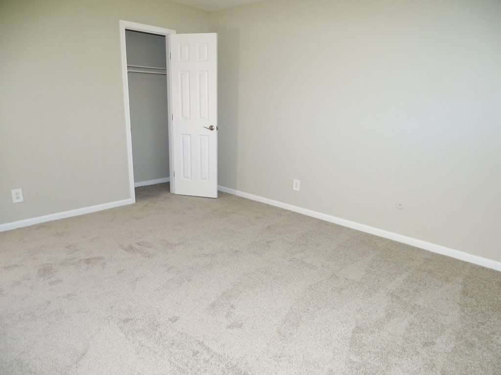 Churchland Square Apartments - Portsmouth, VA